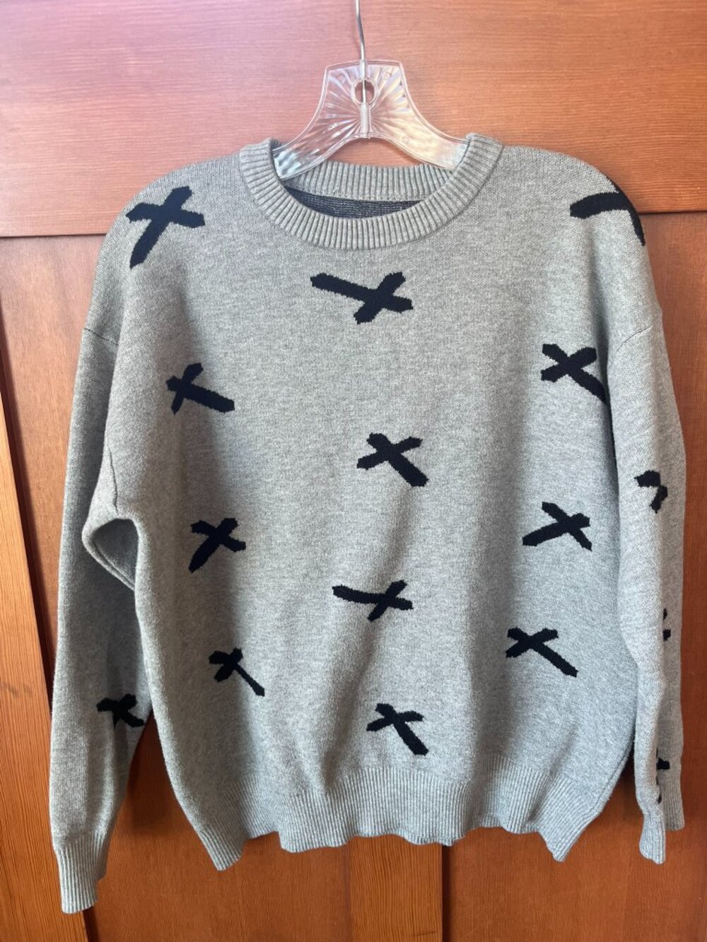 Urban Weekend Sweater Women Gray Black Cross Graphic Knit Christian Goth *READ*